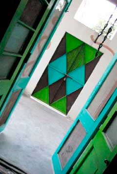 Gwen39;s green door
